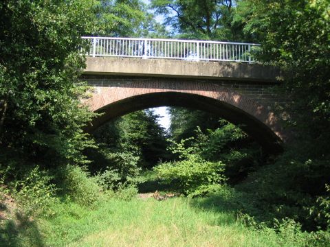 Wegberfhrung vor Wetterfeld