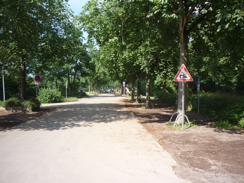 Ausfahrt von der Schiffsbr�cke