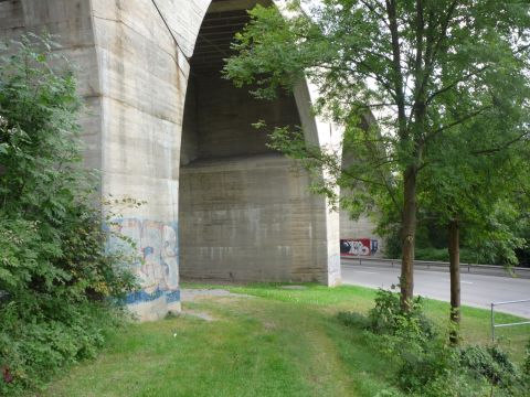 Bahnbergang ber die Haiterbacher Strae