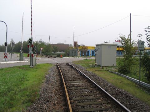 Bahnbergang in Ofteringen