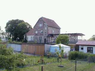 Bahnhof Treffurt, Zugangssseite