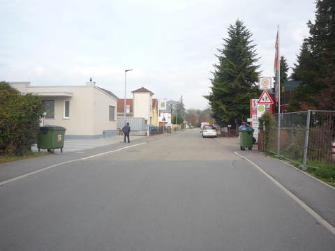 Bahnbergang ber In den Breitwiesenl