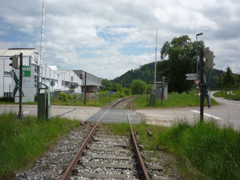 Bahn�bergang �ber die Anton-L�tz-Stra�e