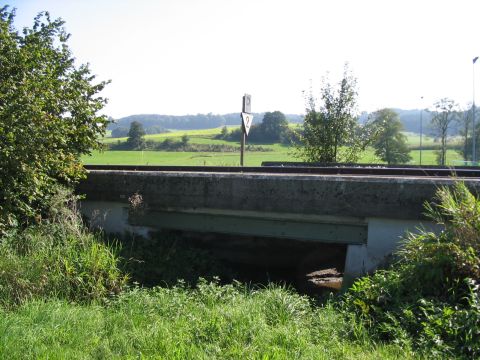 Br�cke �ber die Neufnach