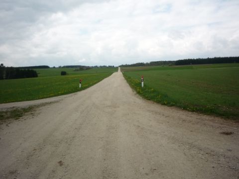 Trasse auf dem Feld