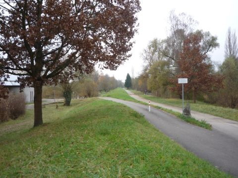 Abzweig zur Kiesladestelle