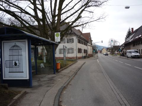 Haltepunkt Kuhbach Rathaus