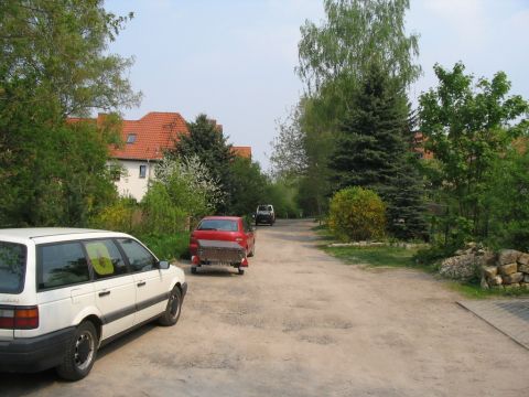Zufahrt zur Fabrik