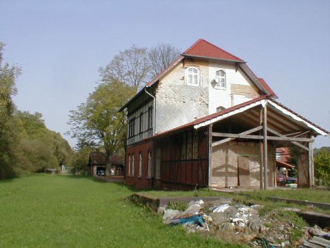 Bahnhof von der Gleisseite
