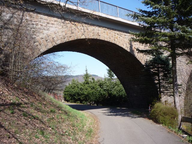 Talbr�cke Oberkirchen