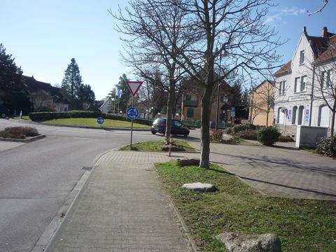 Bahnhof Br�hl (Baden)