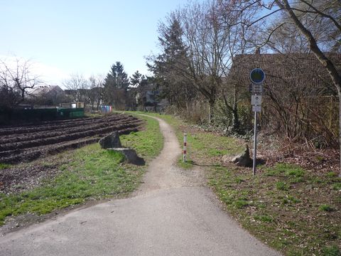 Bahn�bergang Br�hl