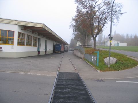 Zufahrt Firma Straub