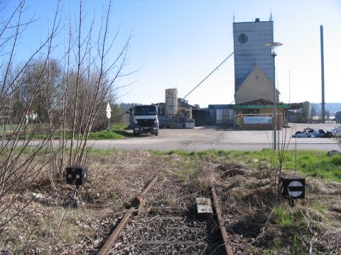 Zufahrt zum Raiffeisenlager