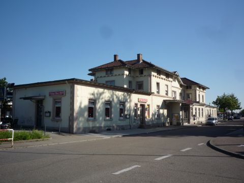 Bahnhof B�hl