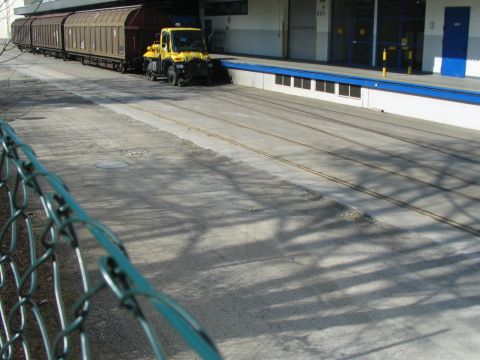 1. Werkseinfahrt der Papierfabrik