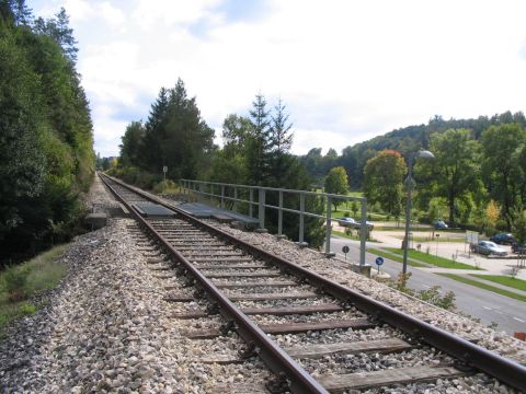 Br�cke �ber die Zufahrt zur Wendelstein Klinik
