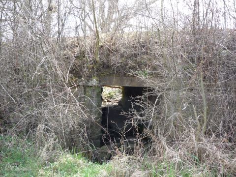 Bachdurchlass zwischen Ellmendingen und Weiler
