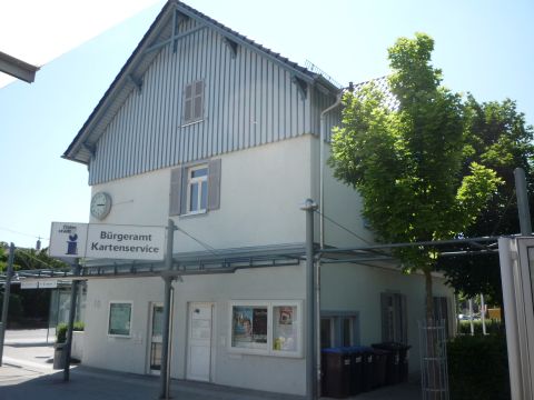 Bahnhof Bernhausen