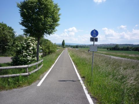 Beginn des Radwegs