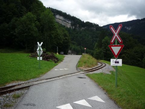 Weiterer Bahn�bergang