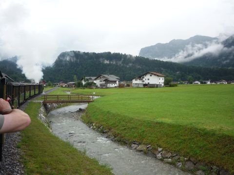 Entlang des Grebenbachs