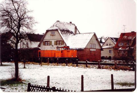 Bahnhof Sorga mit DE 1002