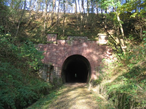 S�dportal des Tunnels bei L�derode
