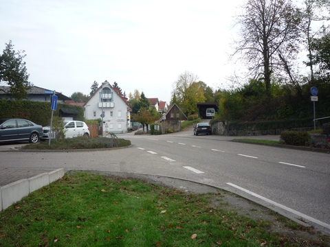 Bahn�bergang �ber die Heidelberger Stra�e