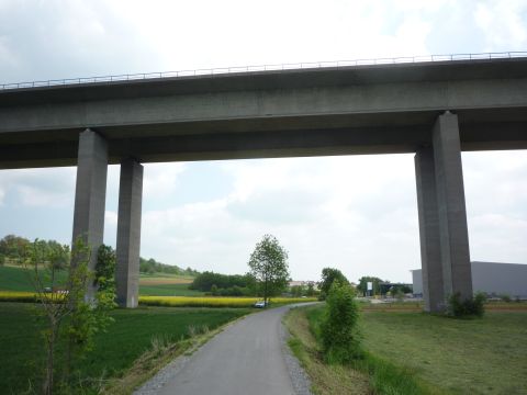 Br�cke der A 81