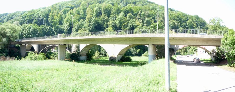 Br�cke �ber den Kocher