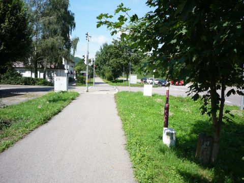 Bahn�bergang �ber die Christian-B�rkert-Stra�e