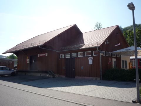 G�terschuppen Wei�bach