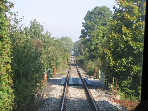 Br�cke �ber den Birkhauser Graben und die Stra�e nach Birkhausen