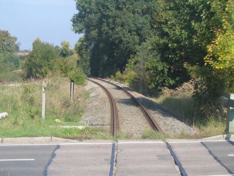 Bahn�bergang �ber die Stra�e nach Seidelsdorf