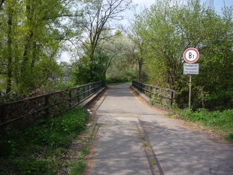 Br�cke �ber den Papierwerk-Kanal